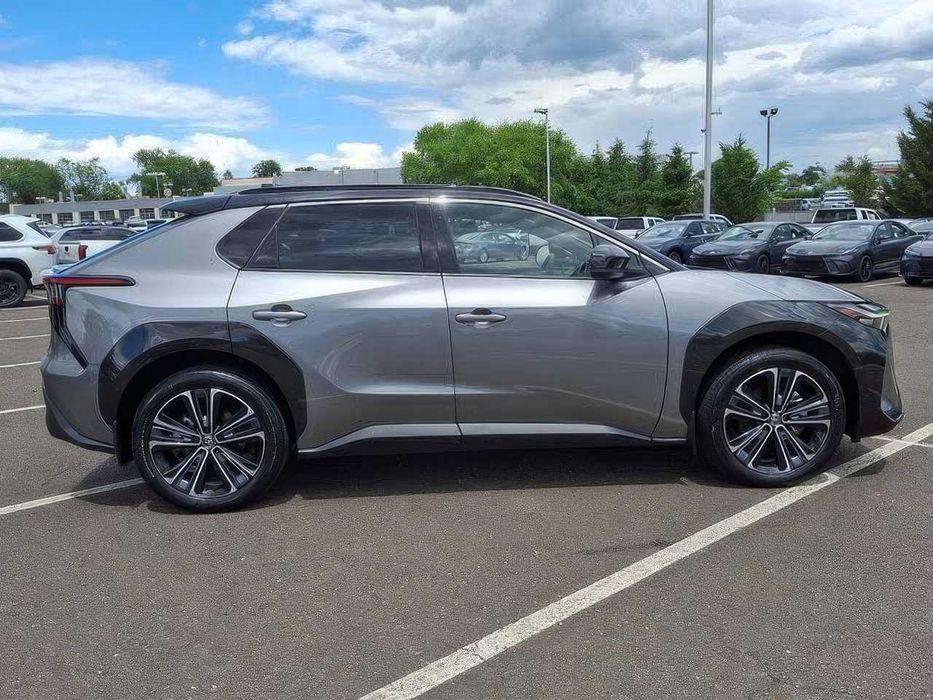 Toyota Bz4X Limited      2024