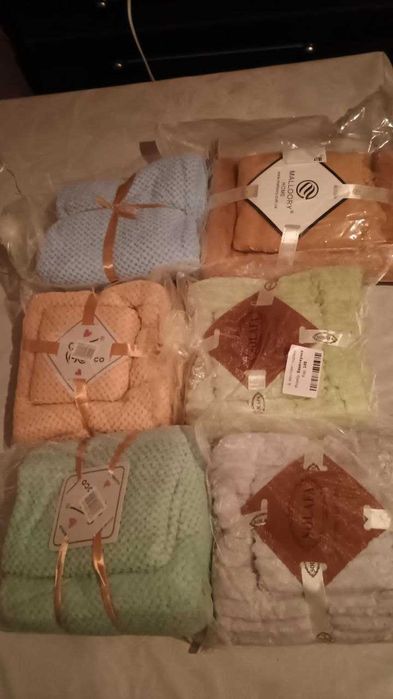 Набір рушників та рушники для лиця