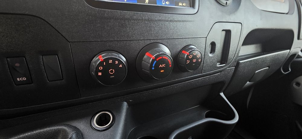 Renault Master 2.3 cdti L2H2