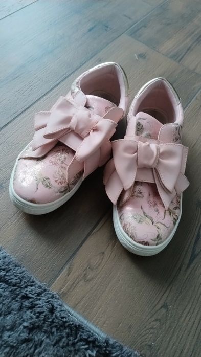 Buty wiosenne wizytowe eleganckie roz 35 American Club