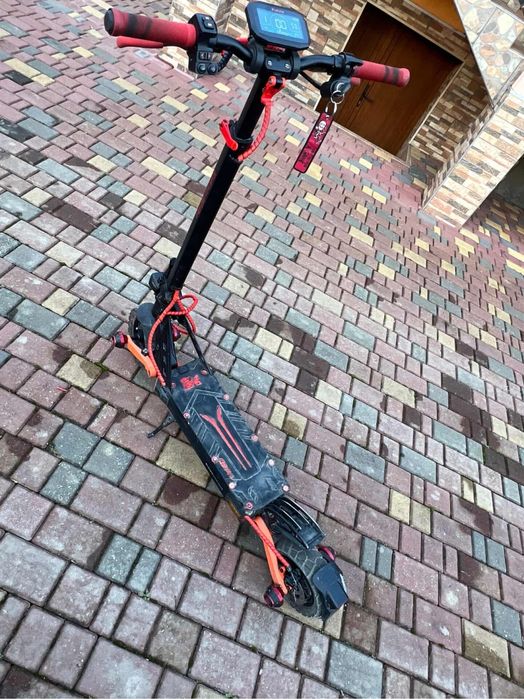 Самокат kukirin g2 pro 2025 рік