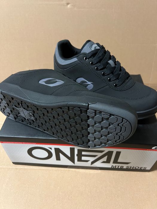 Sapatos MTB ONEAL Novos