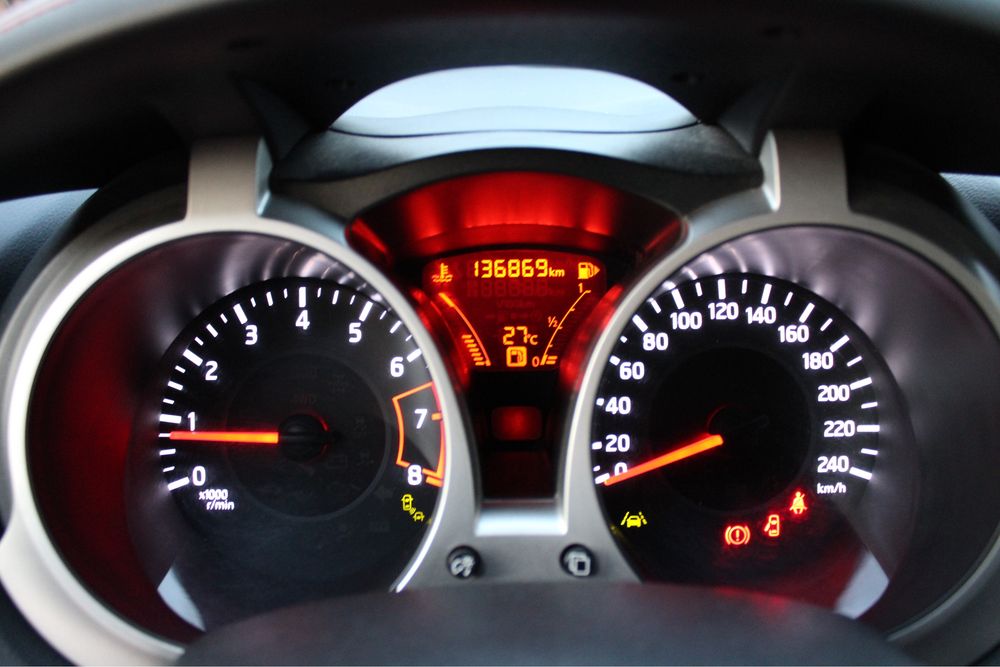 Nissan Juke 1.2 DIG-T Tekna - Nacional // 136 000 kms // 2015 // Gasolina