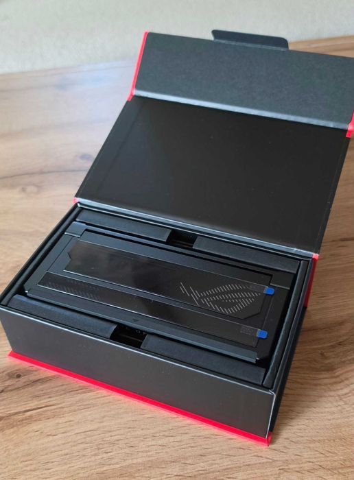 ASUS ROG Bulwark Dock DG300 Stacja Dokujaca