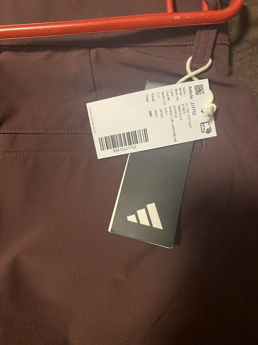 Штани      adidas