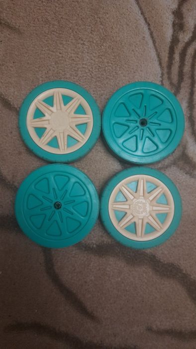 Новые колёса и б/у на коляски,тележки, детские автомобили квадроциклы ...