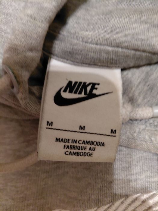 Сіра кофта nike М