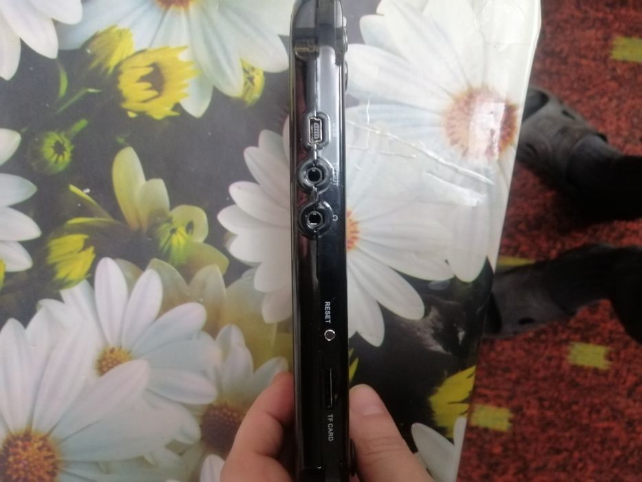 Продам игрухуPSP X 12