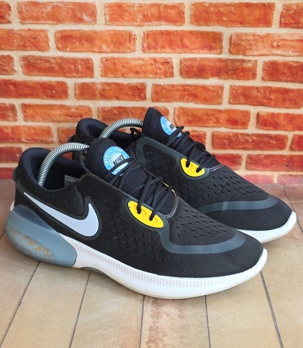 Кросівки NIKE 42.5/27 см літо