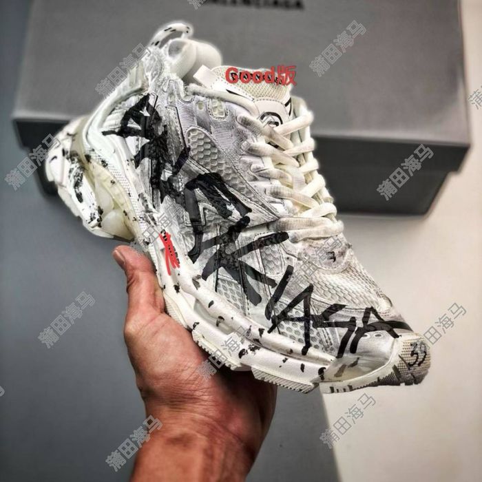 Кросівки Balenciaga  Runner