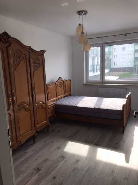 Wynajmę mieszkanie 45 m2 - ul. Św. Brata Alberta 10