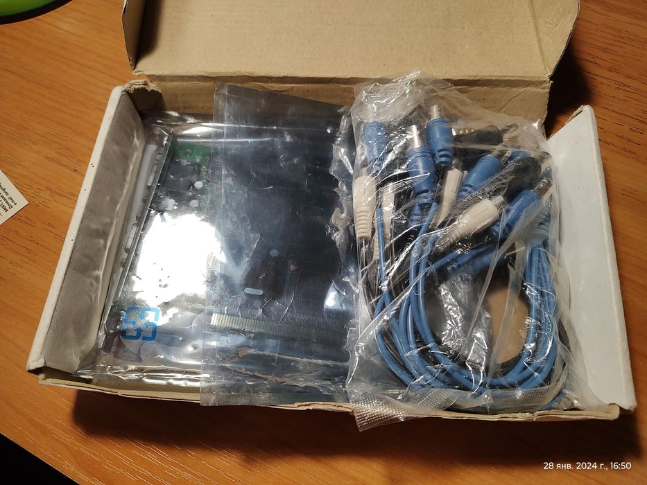 Плата видеозахвата на 16 каналов Geovision GV-800, трансформаторы