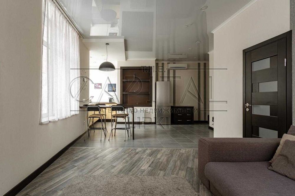 Оренда / Квартира / Драгомирова, Печерськ, м. Київ,Новопечерські Липки