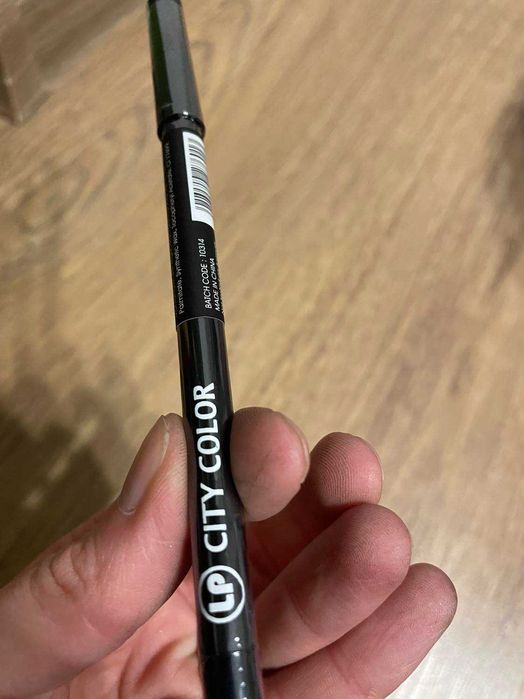 kredka do oczu city color - czarna