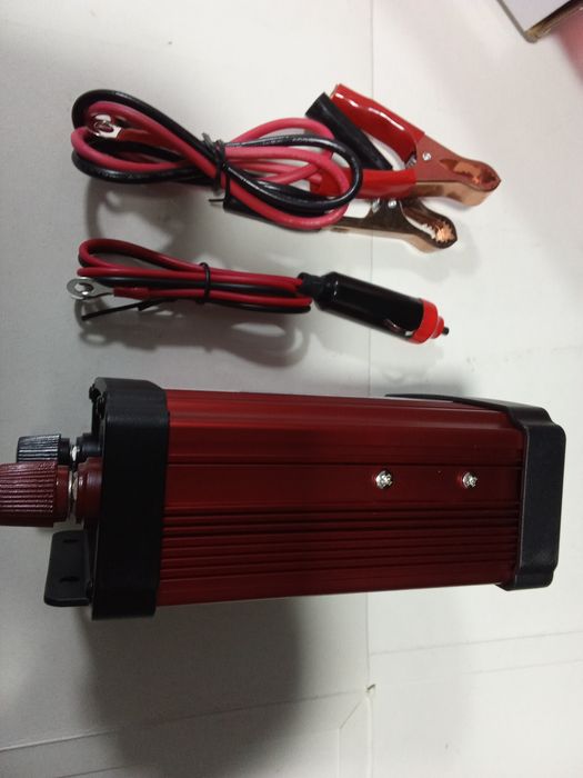 Инвертор PowerOne+ 12V-220V 1000W +USB (SST-1000A)