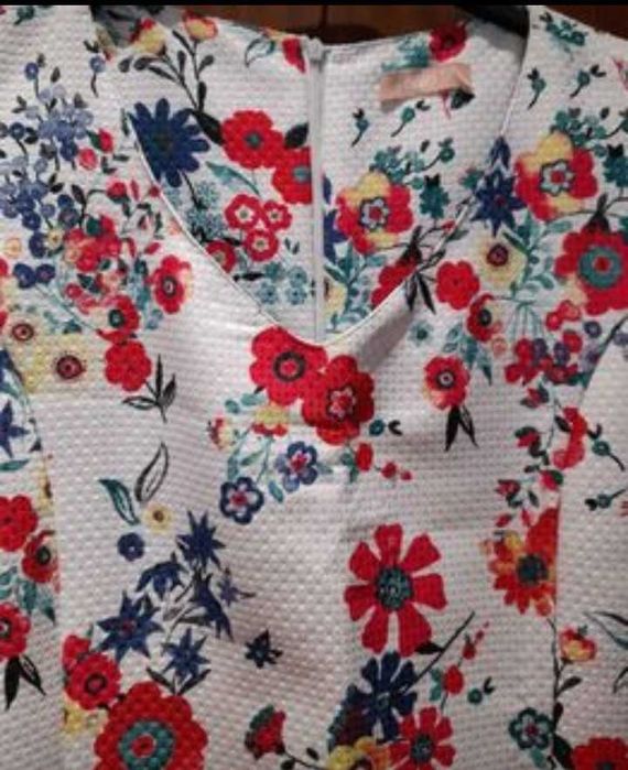 Vestido florido - Tamanho  M/L