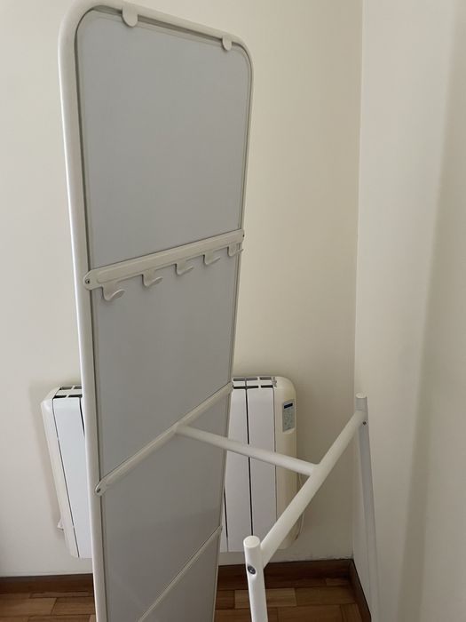 Espelho de pé Knapper - IKEA
