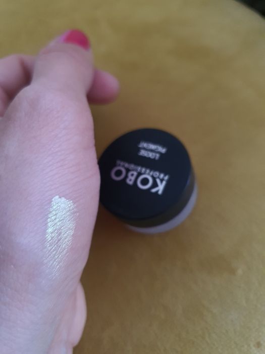 Kobo professional loose pigment kiwi Secret holo duochrom cień sypki