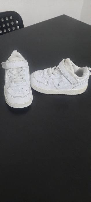 Sapatilhas nike tam. 23.5