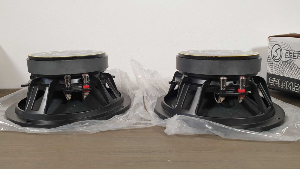 Par de colunas 8 polegadas 250 watts rms mid range