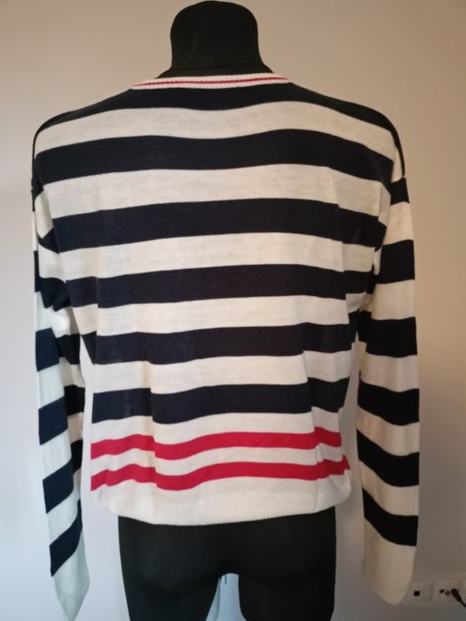 Cienki sweter damski