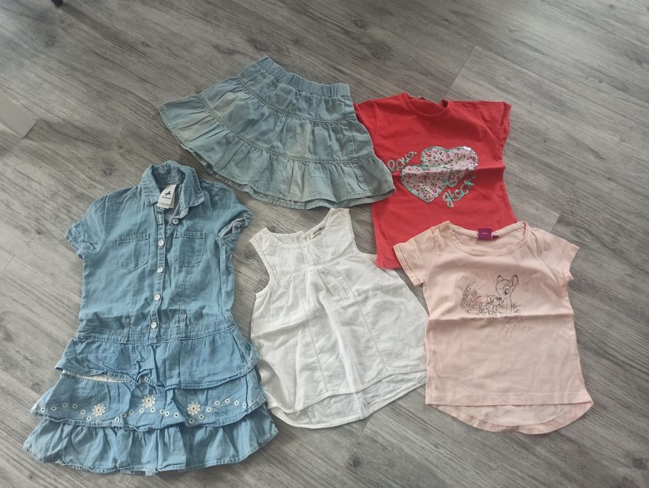 Ubrania dla dziewczynki 110