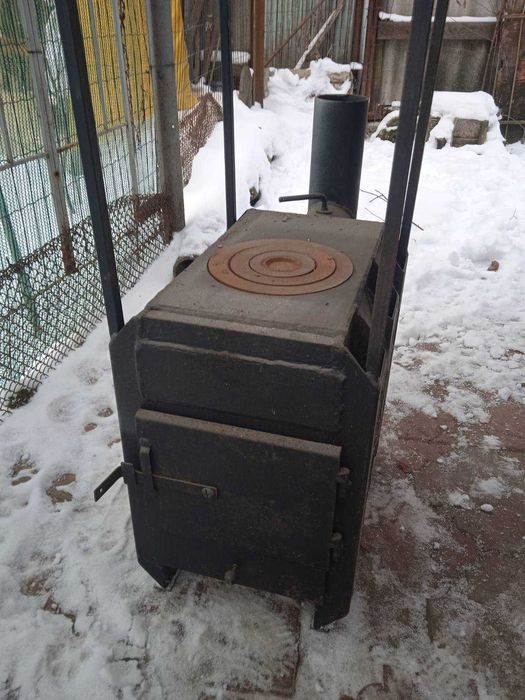 Буржуйка з варильною поверхнею