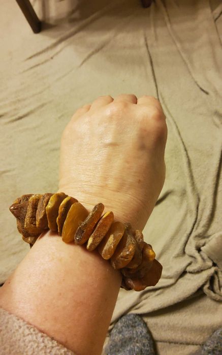 Duże korale  i bransoletka z bursztynu surowego