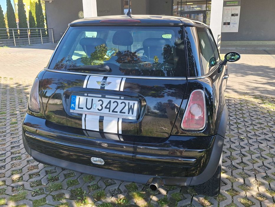 Mini Cooper 1,6 benzyna 2002