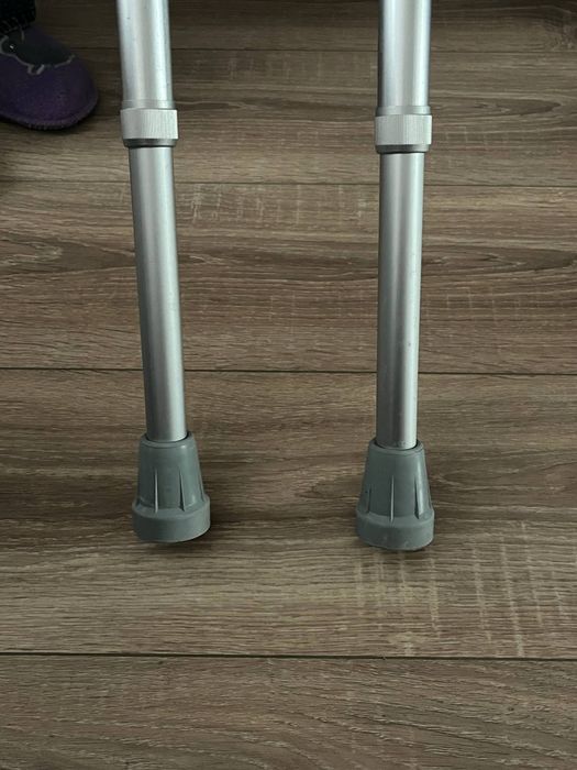 Костыли плечевые