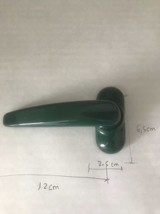 Puxador de aluminio com mola de recuperação (Muleta)