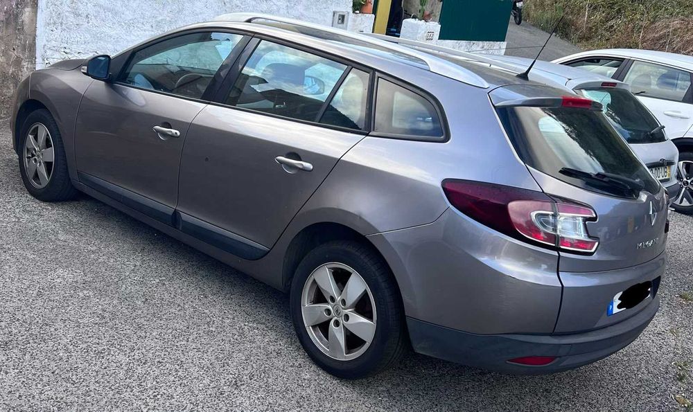 Vendo carrinha Megane