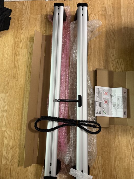 Рейлінги Поперечки Багажник Audi q5 Ауді 8R0071151H кріплення поперечи