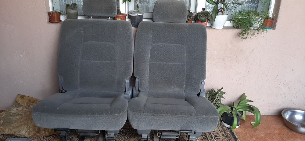 Продам сидушки до авто