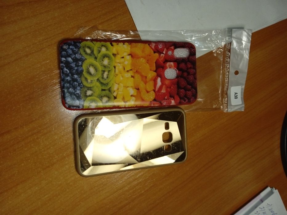 Чехол для телефона б.у разные