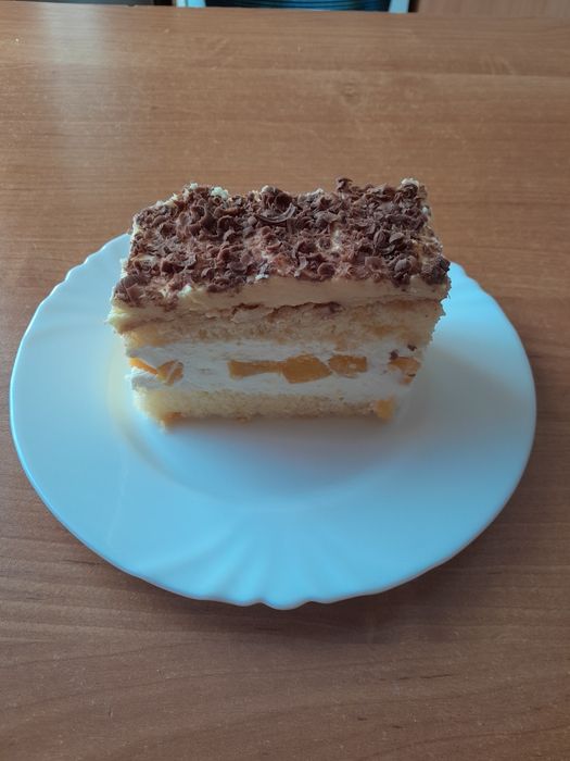 Domowe ciasta ciasteczka salatki na imprezę urodzinowy