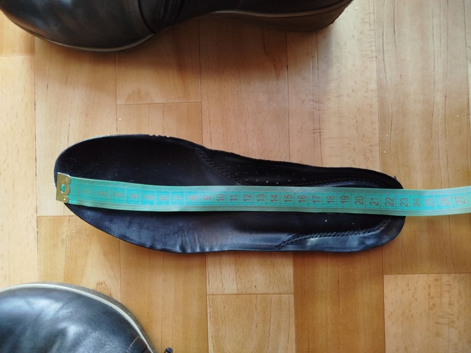 Buty botki damskie na koturnie  firmy Ecco