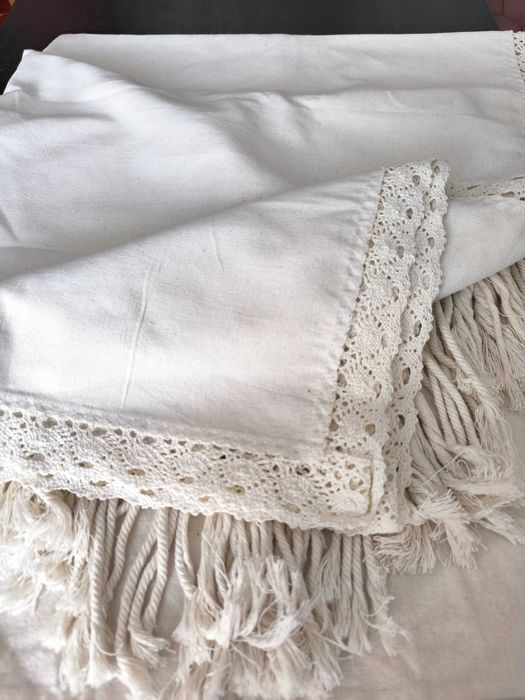 Capa de almofada em macramé nova + oferta de toalha