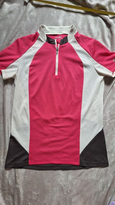 Велосипедна футболка