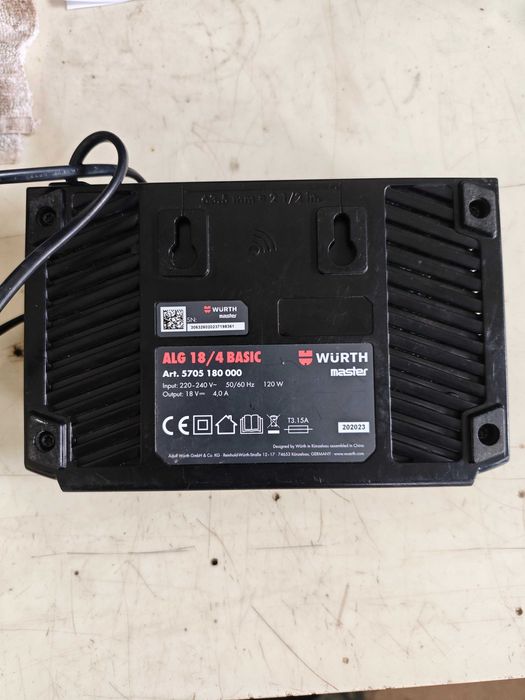Ładowarka wurth 18v m-cube