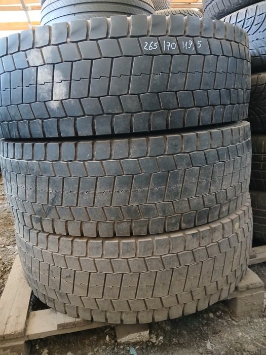 265/70/19,5 1-3szt. Napęd Bridgestone  M729 13rok 6mm