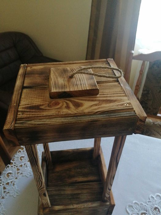 latarnia ogrodowa wysoka, lampion ogrodowy