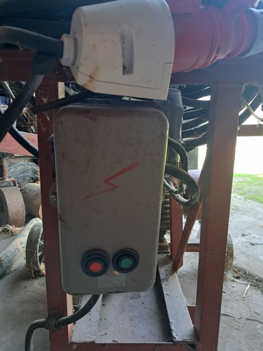 INDUKTA silnik motor