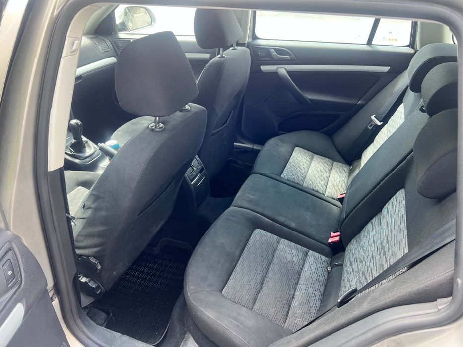 Skoda Oktavia 1.8 t. 2009 Polski salon