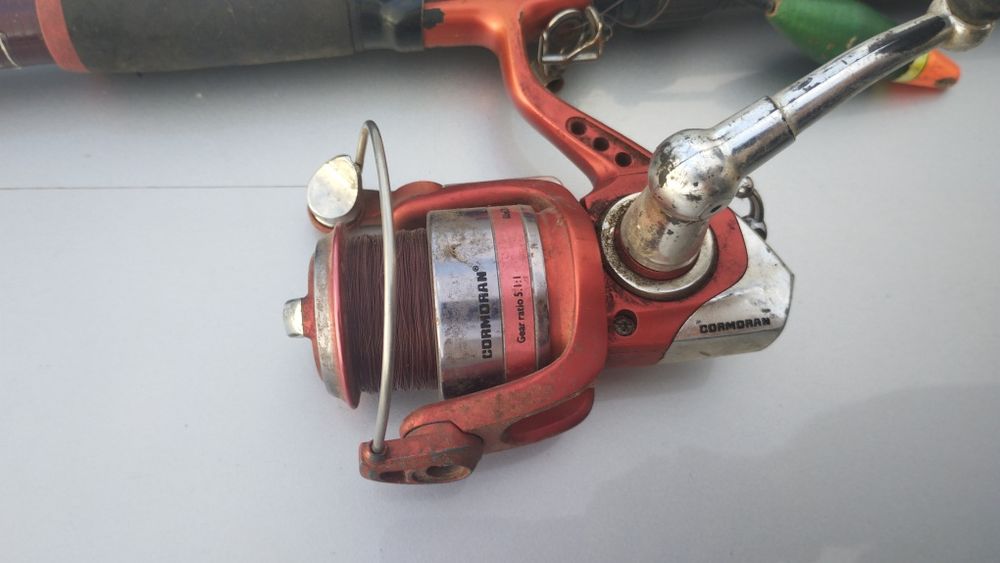 Спінінг з катушкою