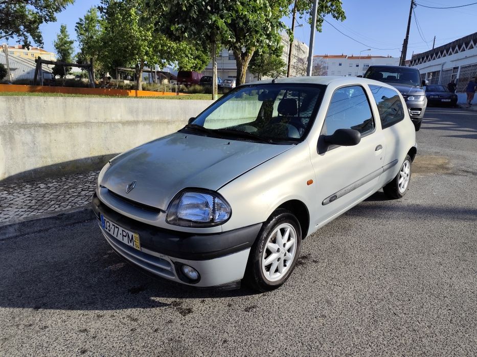 Clio 1.9D comercial junta da cabeça queimada