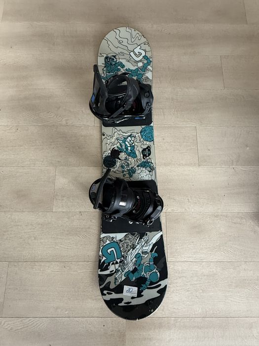 Dziecieca deska snowborad 125 Burton stan idealny