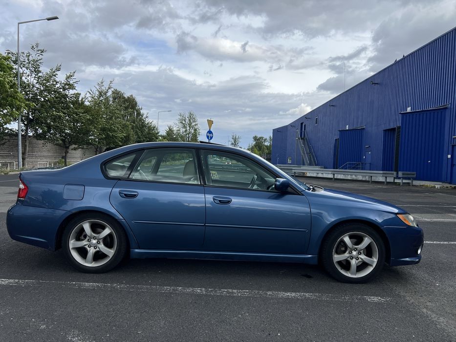 Subaru Legacy IV 2,5B+G AWD
