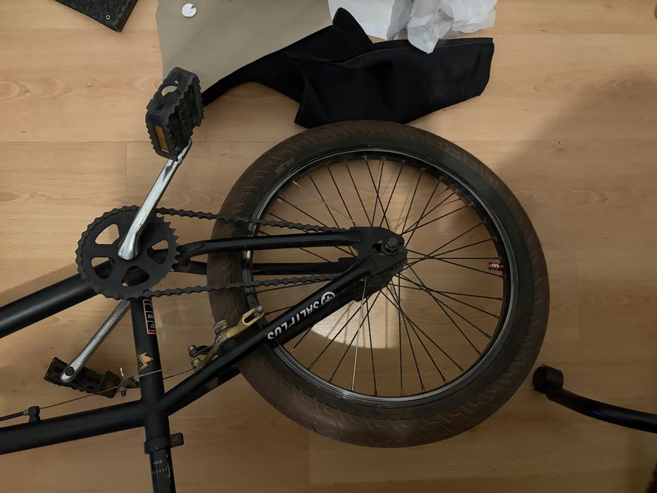Bicicleta bmx para manobra