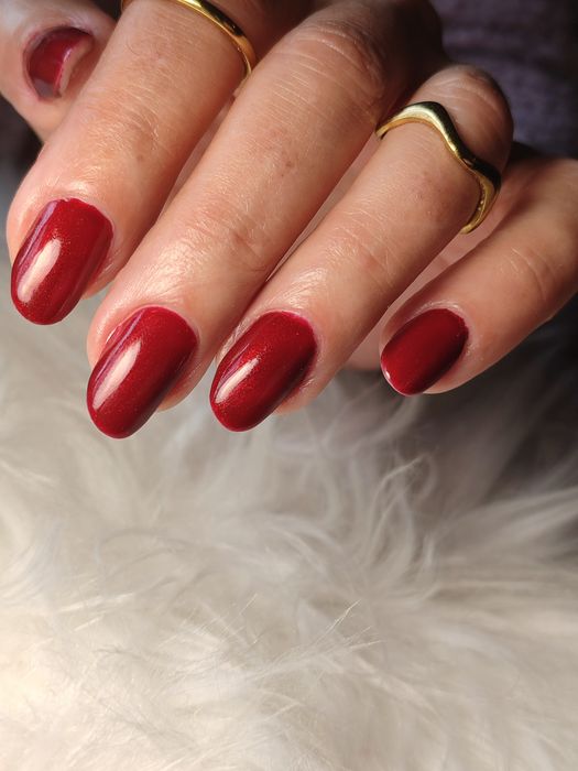 Unhas de gel e verniz gel